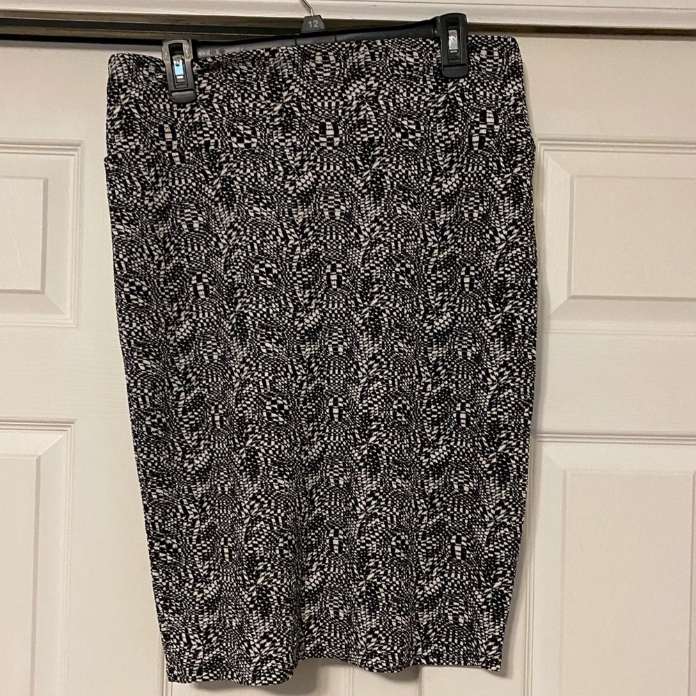 LulaRoe Cassie